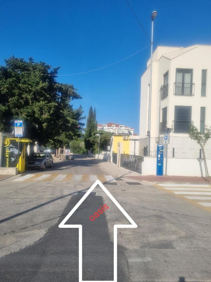 Apartments Luxury Oasis Makarska Exterior photo